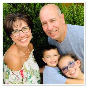 Meet your Posher, Naomi